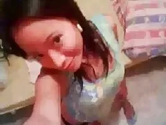 Η Kendra πειράζει σαν επαγγελματίας! κατόρθωμα. Squirting και Anal