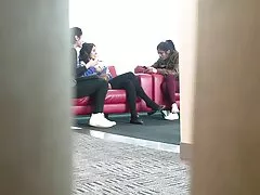 Η μικροσκοπική ξανθιά έφηβη Κιάρα ονειρεύεται πάντα ΜΕΓΑΛΑ!